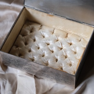 Rare antique French 19th century Napoleon III engraved silver plated jewelry box with cream color tufted silk interior