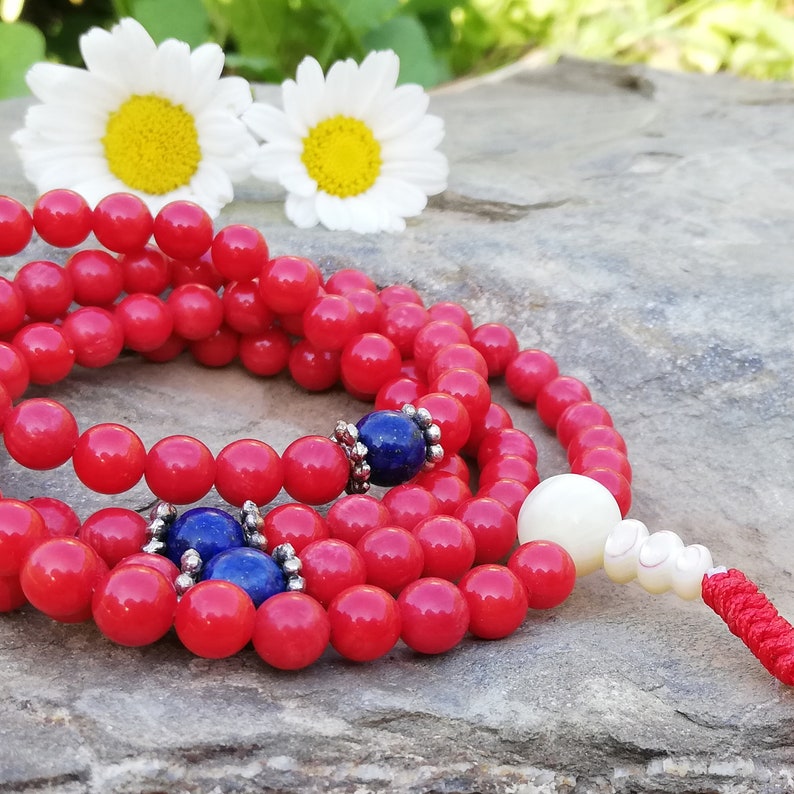 Mala ketting koraal rood, lapis lazuli, edelsteen, 108 parels, rood, wit, cadeau, dames, handgemaakt, Boeddhisme Boeddha, Guru Stupa, Nepal 99 afbeelding 1