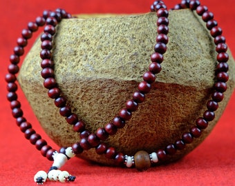 Mala Kette Rosenholz, Muschel,108 Perlen, Buddhistische Kette, Buddhismus, Rotbraun, Meditation, Geschenk, Weiß, Braun, Handarbeit Nepal 87c