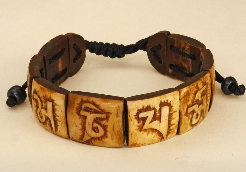 Bracelet image 4