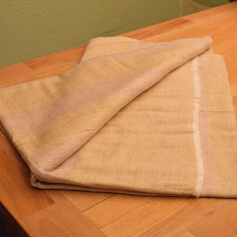 Cashmere blanket gray white with high quality cashmere 120 x 250 cm hand-woven from Nepal 02 image 8