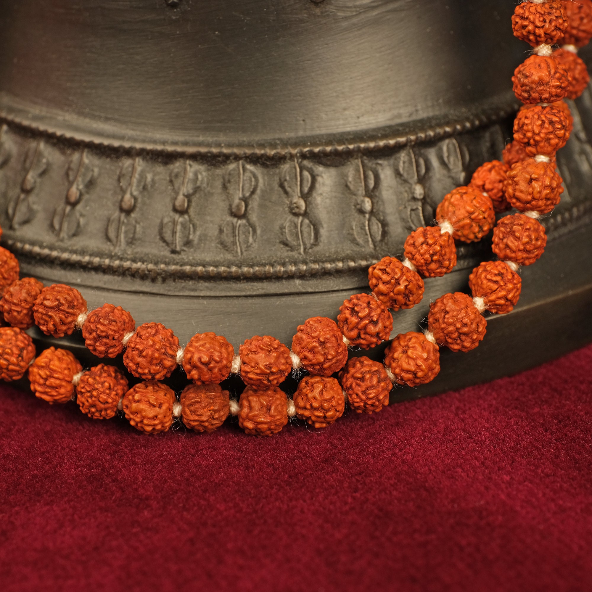 Mala-Kette aus 54 Rudraksha-Perlen