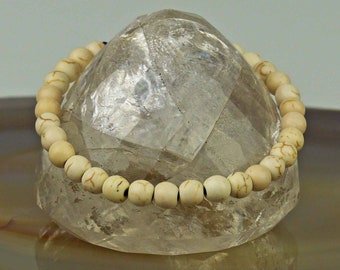 Bracelet Shell size (6 mm) White Asia Buddha 123h