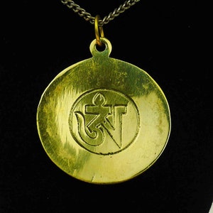 Medallion Pendant Gold Talisman a88 image 2