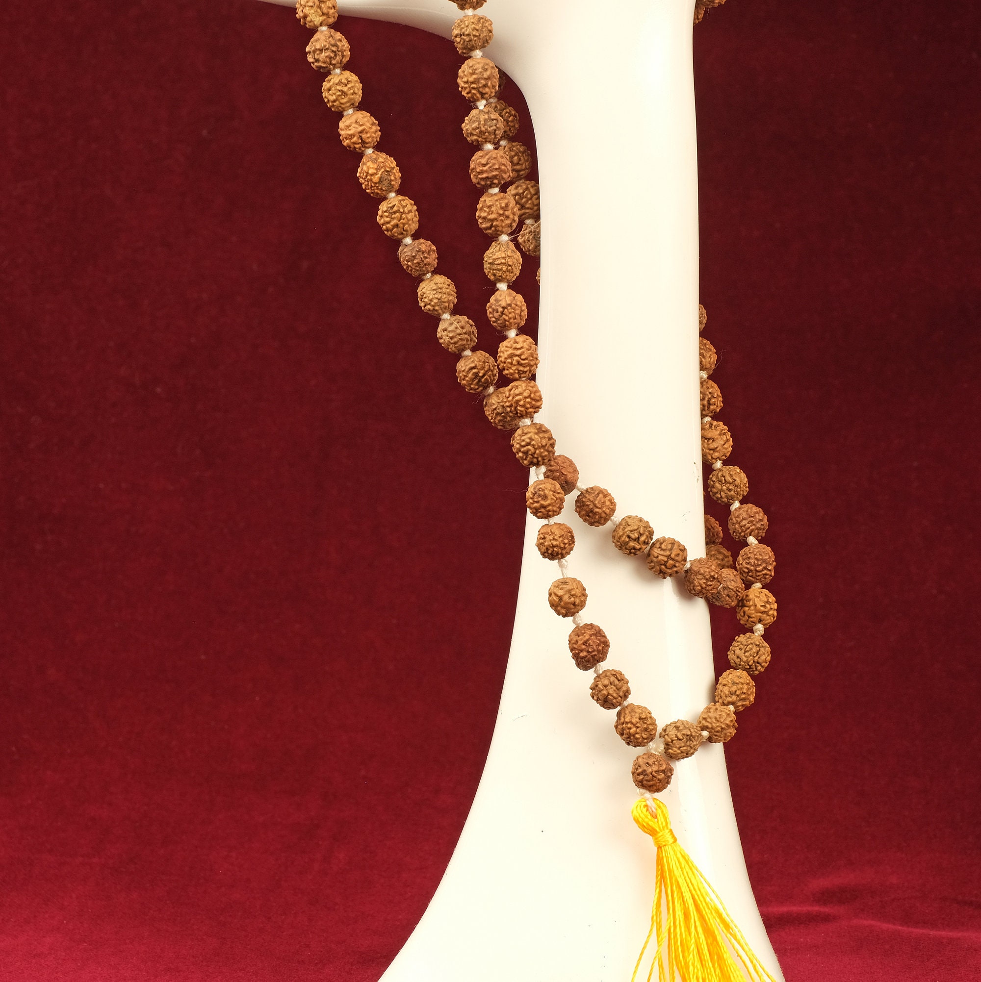 Mala-Kette aus 54 Rudraksha-Perlen main image 0