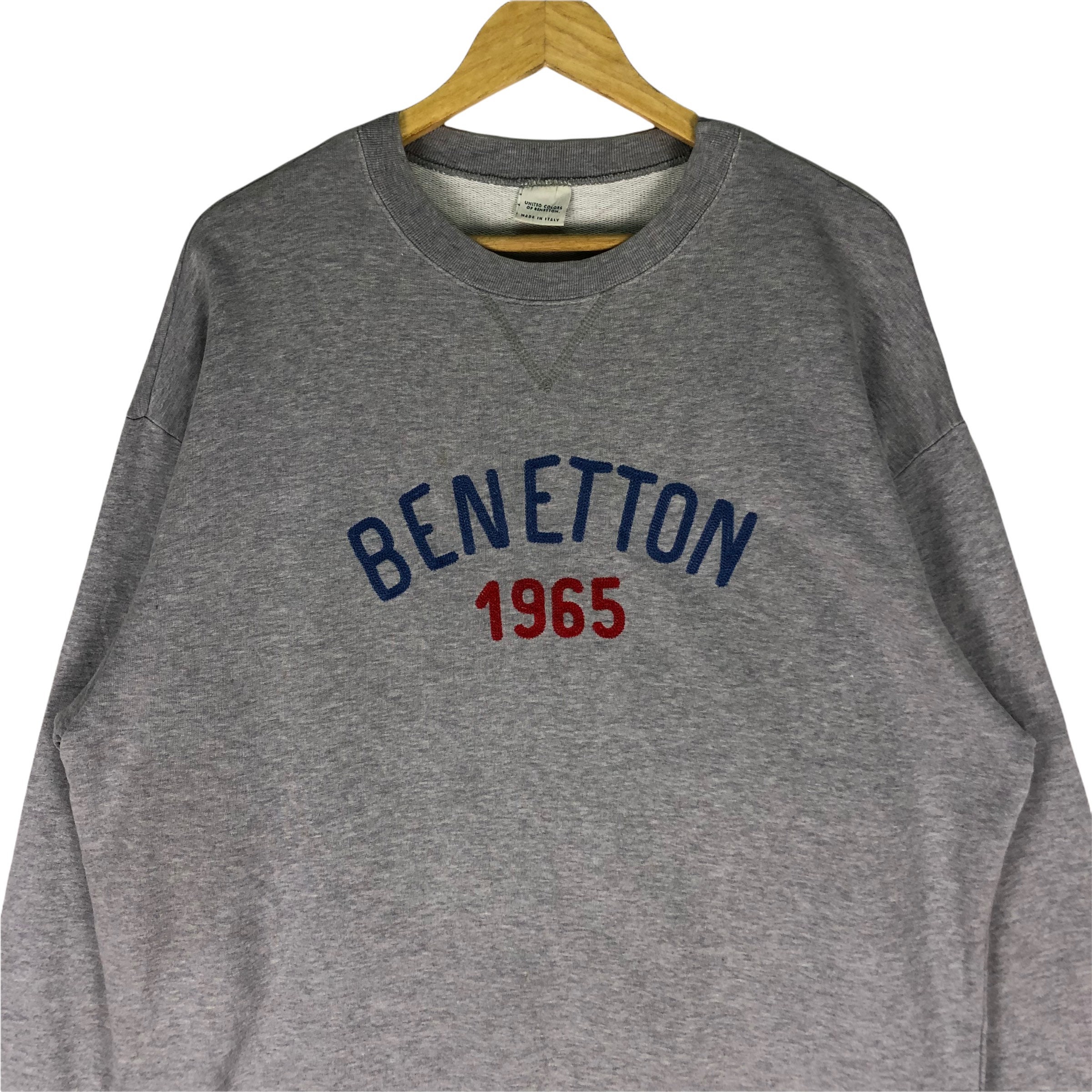 Vtg BENETTON Crewneck Sweatshirt Spell Out Jumper Pullover Streetwear Clothing