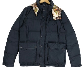 Fred Perry Puffer Jacket Winter Jacket Navy Blue Colour Medium Size