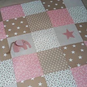 Krabbeldecke *Patchworkdecke, Babydecke, Waffelpique und Ökotex-Baumwolle, 4 cm Volumenvlies