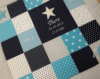 Patchwork Krabbeldecke Baby mit Namen - 4 cm Volumenvlies