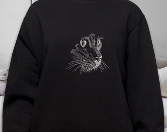Cute tabby cat on a black Embroidery Tshirt/Sweatshirt/Hoodie