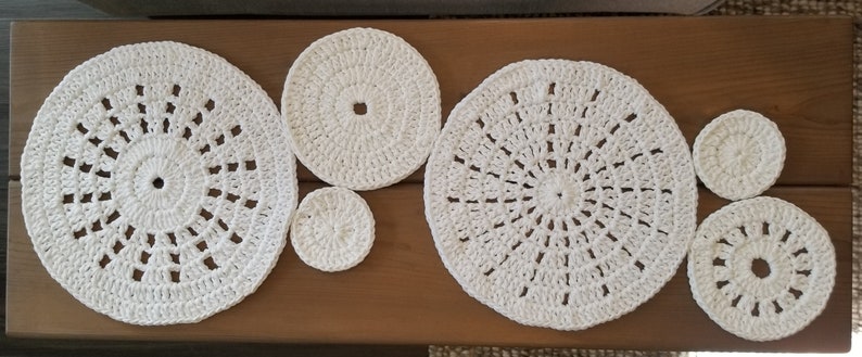 Study In Circles Table Runner CROCHET PATTERN image 4