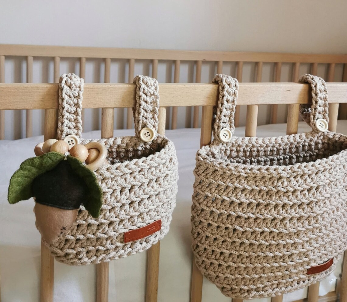 Crib Organizer, Crib Hanging Basket for Baby ,crib Hanging Storage