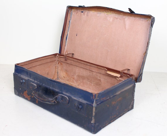 chest suitcase