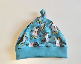 Beanie Mütze Knotenmütze Gr.40 Pinguine türkis