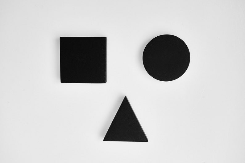 Brooch Quadrate