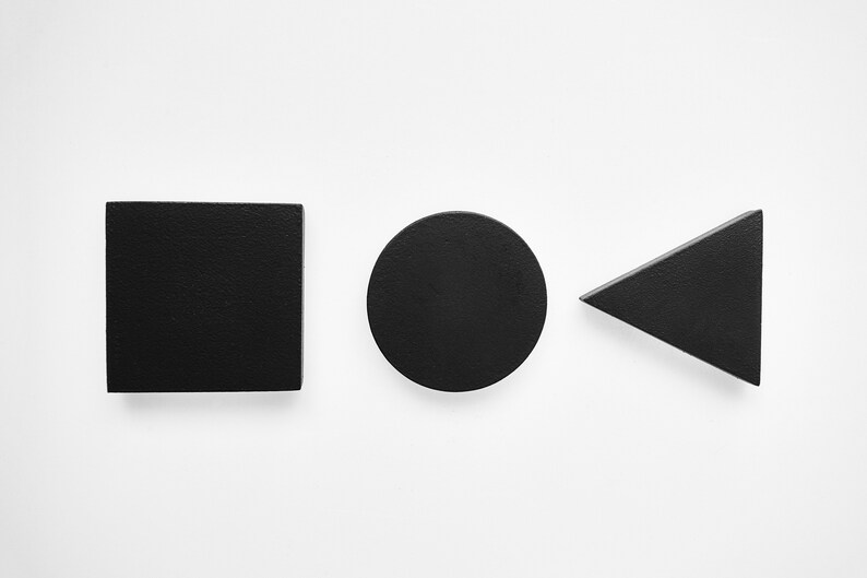 Brooch Quadrate