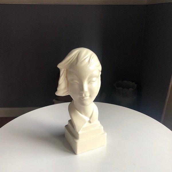 Vintage Woman with Windswept Hair Ceramic Bust Off-White - Made in Japan