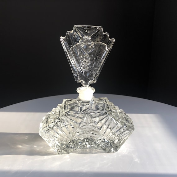 Vintage Clear Glass Art Deco Perfume Bottle Chevr… - image 1