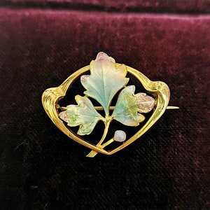 Art Nouveau 9ct Gold Enamel and Pearl Oak Leaf Brooch