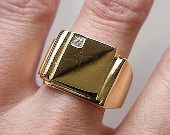 Vintage 18ct Yellow Gold Diamond Signet Ring, Circa 1980