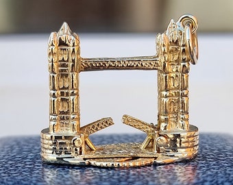 Vintage 9ct Yellow Gold London Tower Bridge Charm, Hallmarked 1970