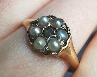Antique 18ct Gold Emerald and Pearl Mourning Ring