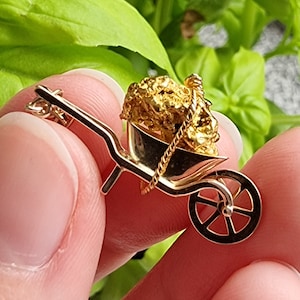 Antique Fine Gold Ore and 9ct Gold Wheelbarrow Charm