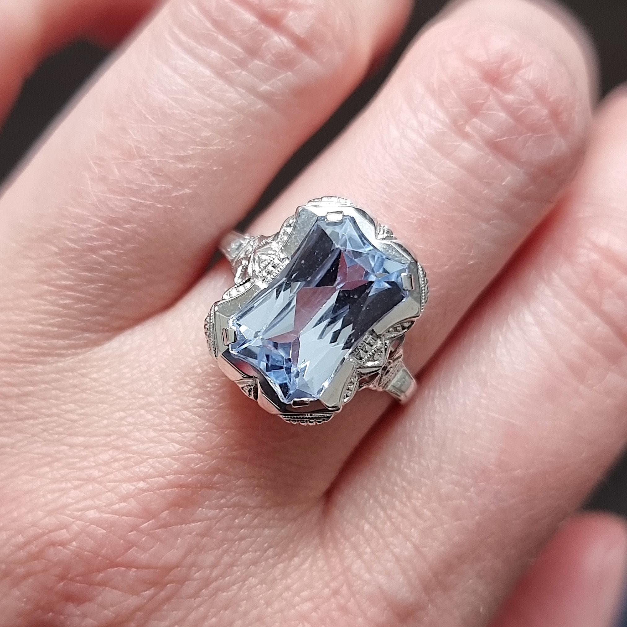 Bague Solitaire Or Rose 18k Spinelle Bleu Synthétique 1,20 Carats - Vintage Circa 1970