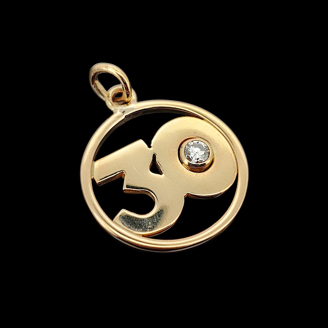 Vintage 9 Carat Yellow Gold Brilliant Cut Diamond 
