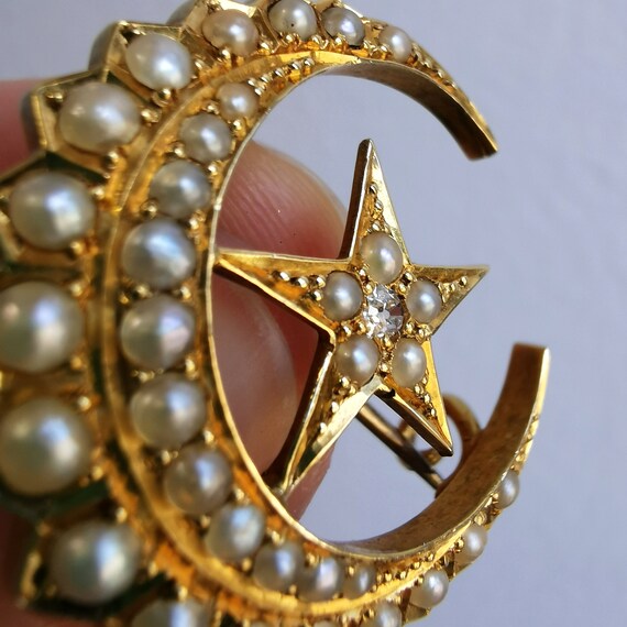 Victorian 18ct Gold Pearl & Diamond Crescent Broo… - image 5