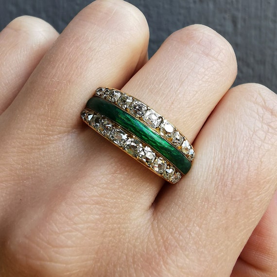 Antique 18ct Gold Enamel Diamond Ring