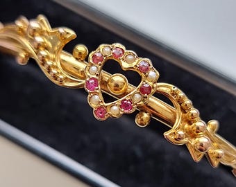 Pulsera antigua de oro amarillo de 9 quilates con corazón de rubí y perla