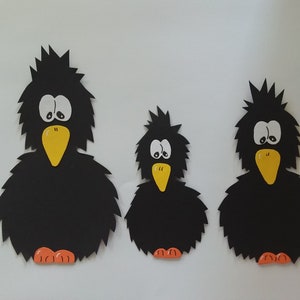 Imagem de janela de papelão de argila Três Corvos