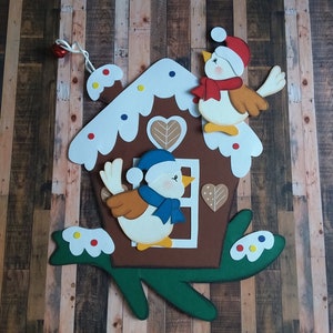 Fensterbild Winter Vogelhaus