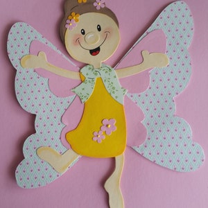 Imagem de janela de papelão borboleta senhora