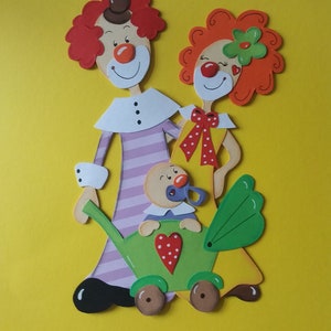 Fensterbild Tonkarton Clownfamilie