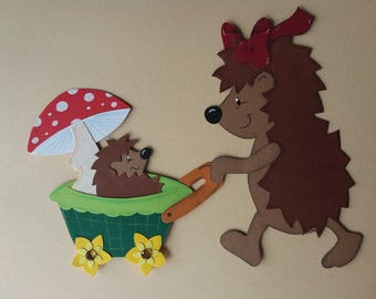 Window picture cardboard autumn hedgehog walk