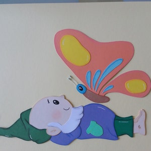 Imagem de janela de papelão de argila gnomo anão