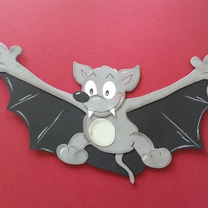 Fensterbild Tonkarton Fledermaus