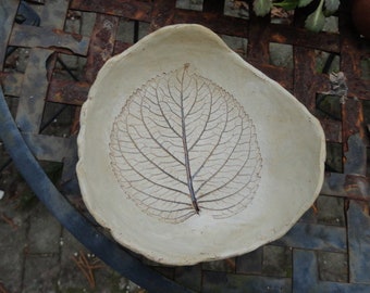 Bird bath, bee bath, flower bowl, bowl