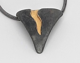 Pendant silver black rhodium plated with fine gold