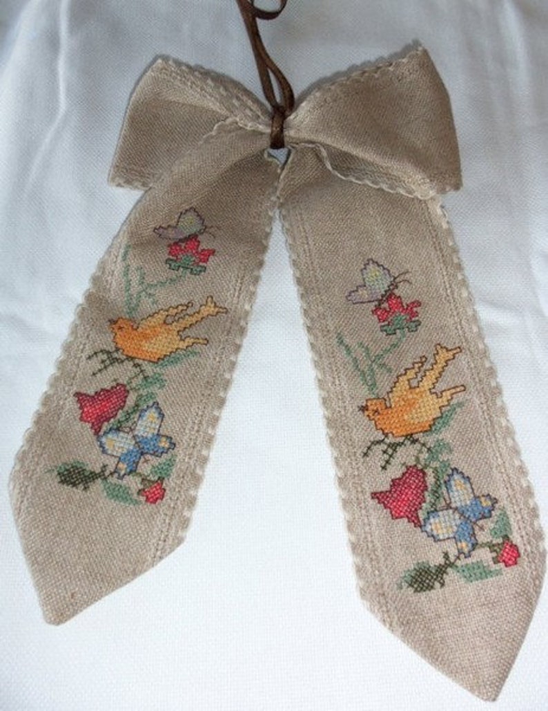 Vintage DECO loop cross-stitch beautiful handwork e03