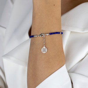 Delicate women&#39;s bracelet with lapis lazuli CREATE YOUR FUTURE