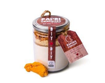 Salty Crackers Mix Papri Crackers DIY cookie  no sugar Paprika cracker Jar