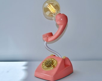 Vintage recycelte Lampe, vom Original-Telefon aus den 70er Jahren.