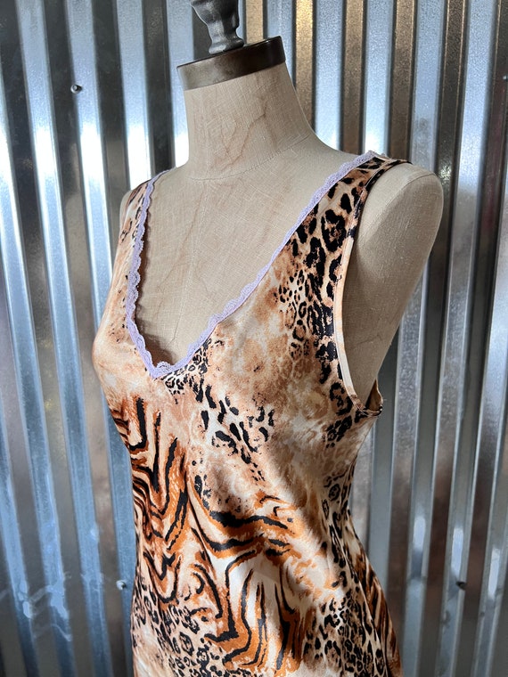 1990’s to 2000’s Animal Print Dress or Nightgown - image 3