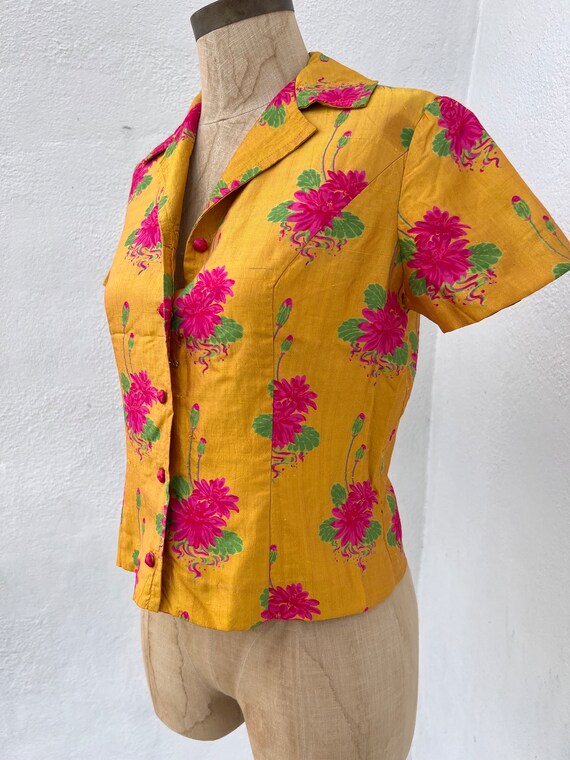 1960’s Orange Floral Silk Top - image 3