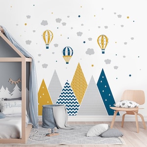 Adesivo murale Montagne e Palloncini Camera dei bambini. Decorazioni murali Ocra Giallo Naturale. Camera da letto con carta da parati adesiva in lamina di vinile per cameretta dei bambini