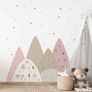 Adesivo da parete montagne - colline rosa pastello beige - decorazione della camera adesivo murale floreale per bambini ragazza carta da parati bosco per bambini puntini animali