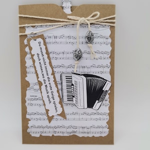 Geburtstagskarte, Karte zum Geburtstag,Glückwunschkarte zum Geburtstag mit Musikinstrumenten,Gitarre,Akkordeon,Musik